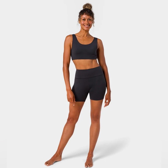 manduka Pants - Manduka Made In Brazil Dhara Short Black Women's Hot Yoga Shorts Size Medium